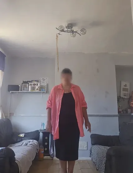 Agnes, 35