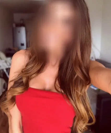 Amanda, 35
