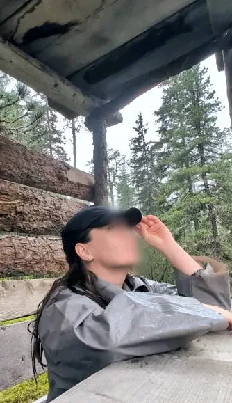 Amira, 35