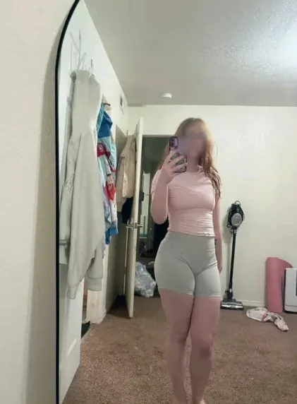 Celina, 30