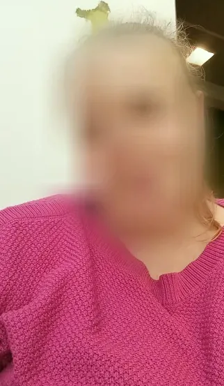 Emma, 37