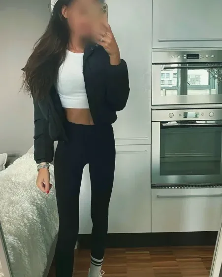 Hanne, 36