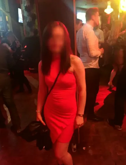 Kamilla, 35