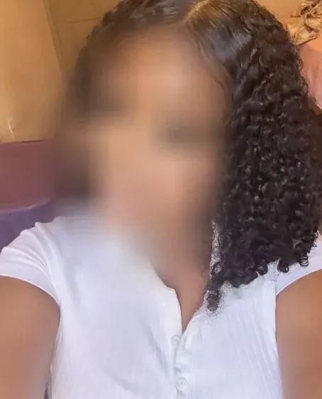 Leyla, 20