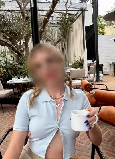Mette, 27