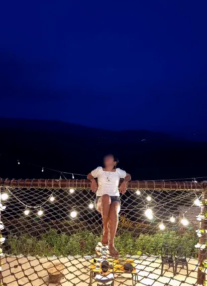 Victoria, 28